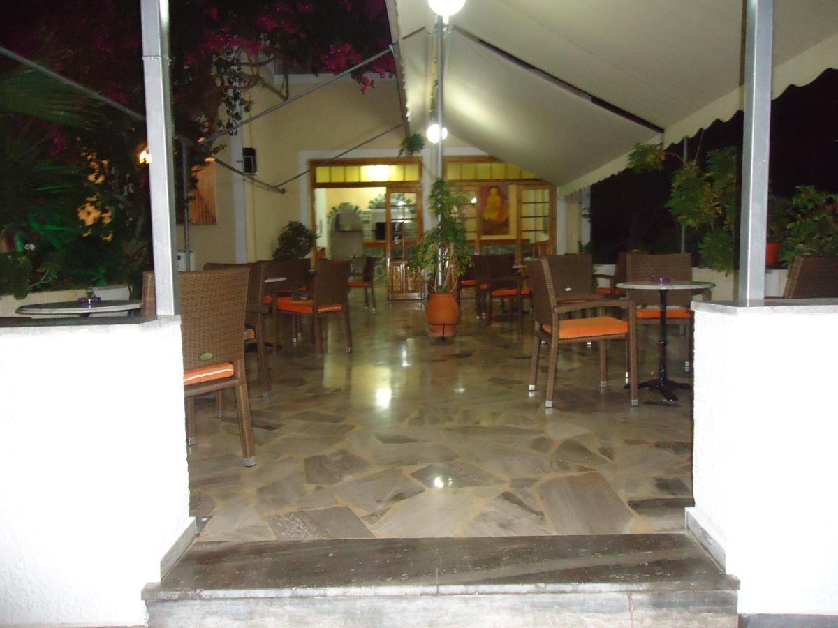 Sweetmemory Hotel Agia Marina  Exterior photo