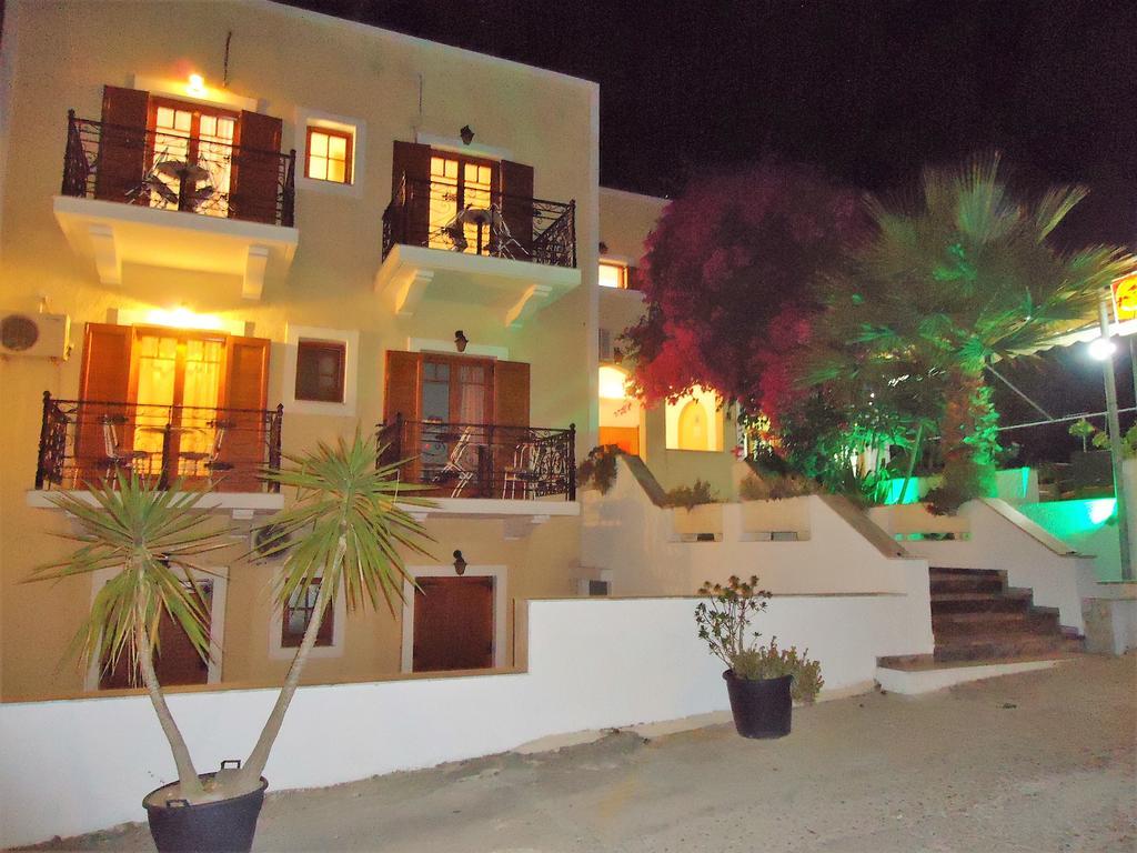 Sweetmemory Hotel Agia Marina  Exterior photo